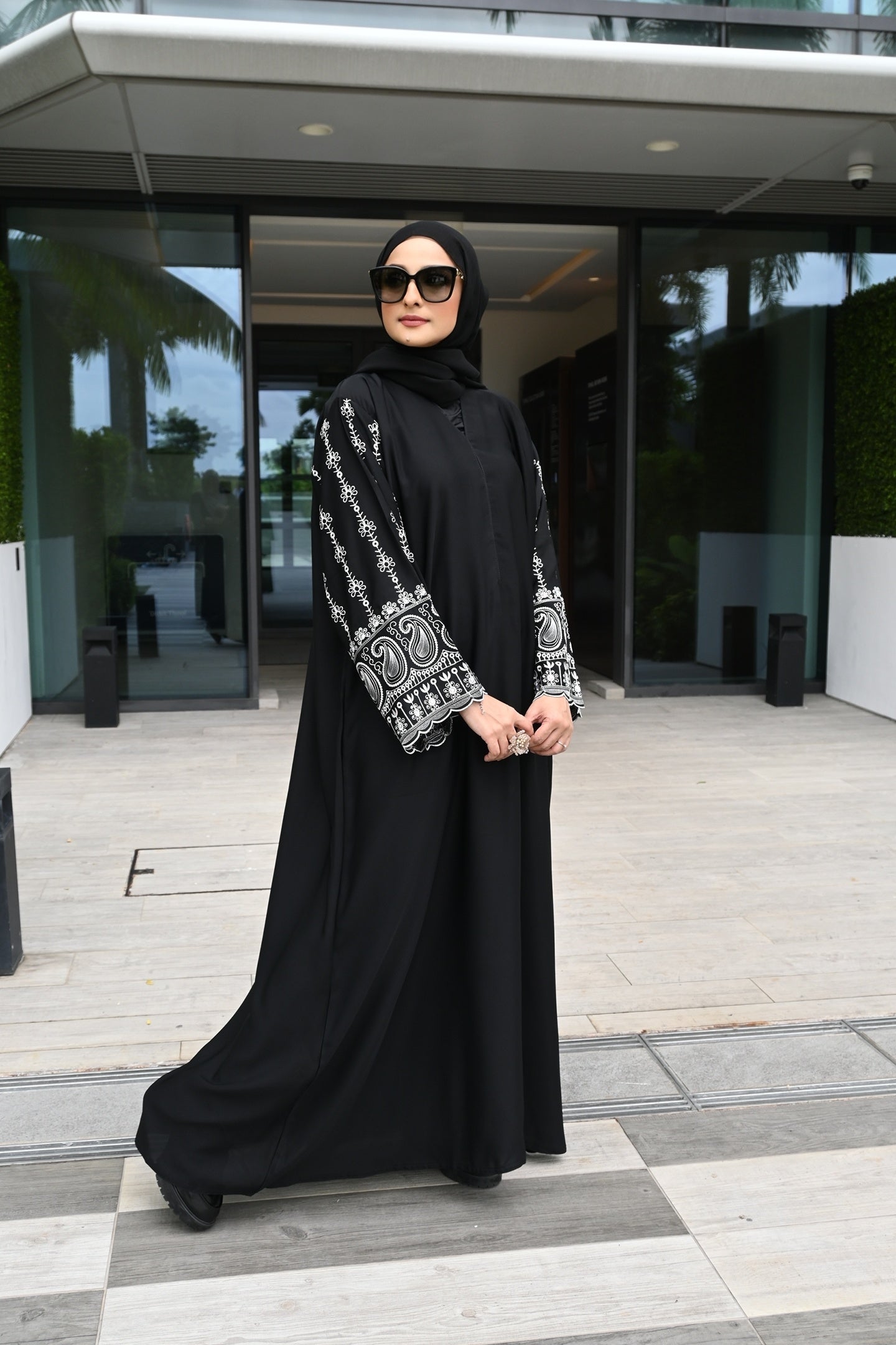 ABAYA ANISA