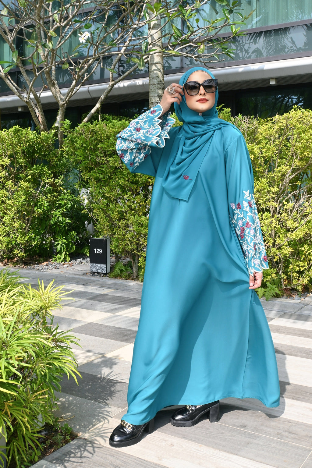 ABAYA ZAYNAB