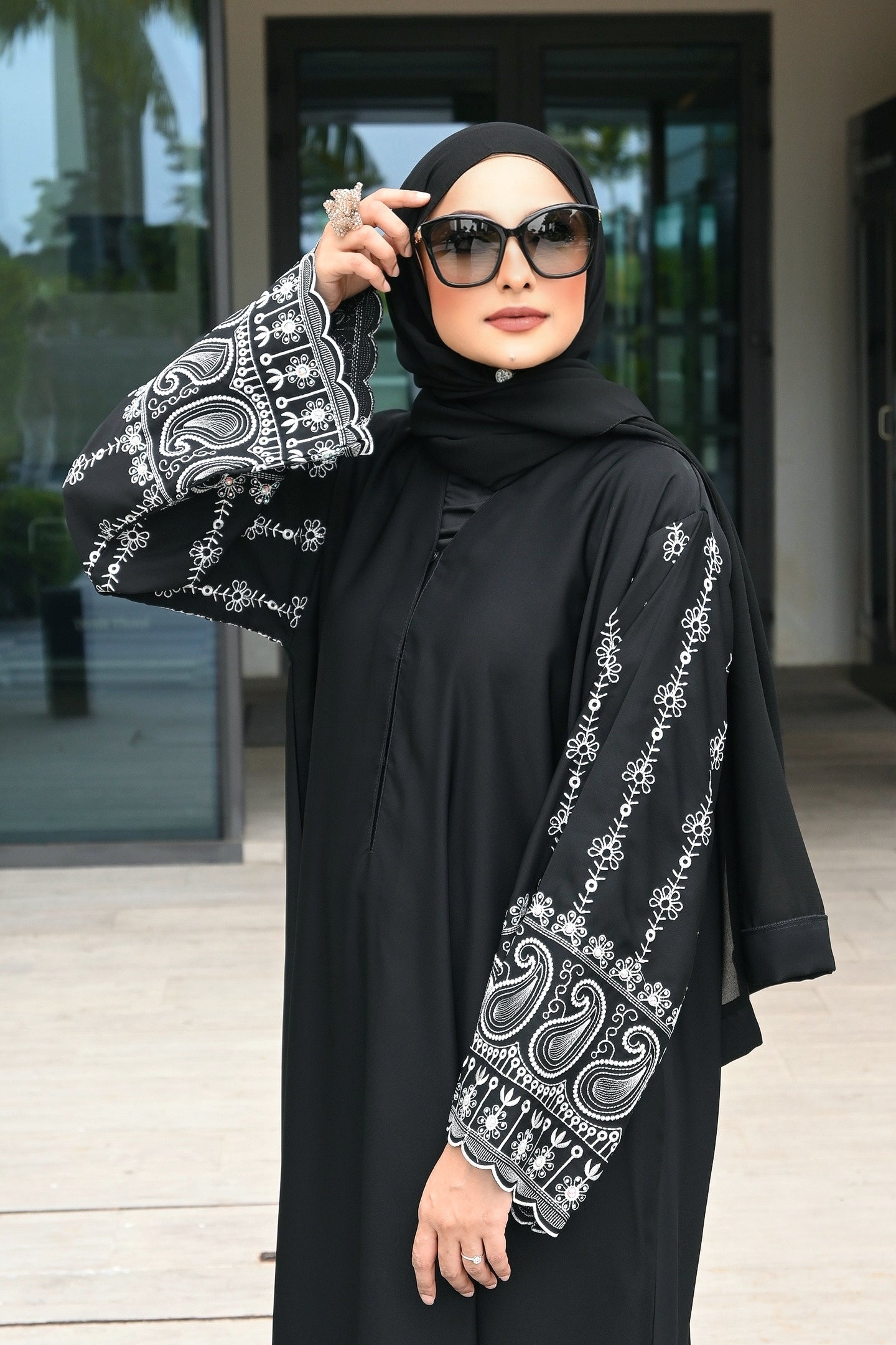 ABAYA ANISA