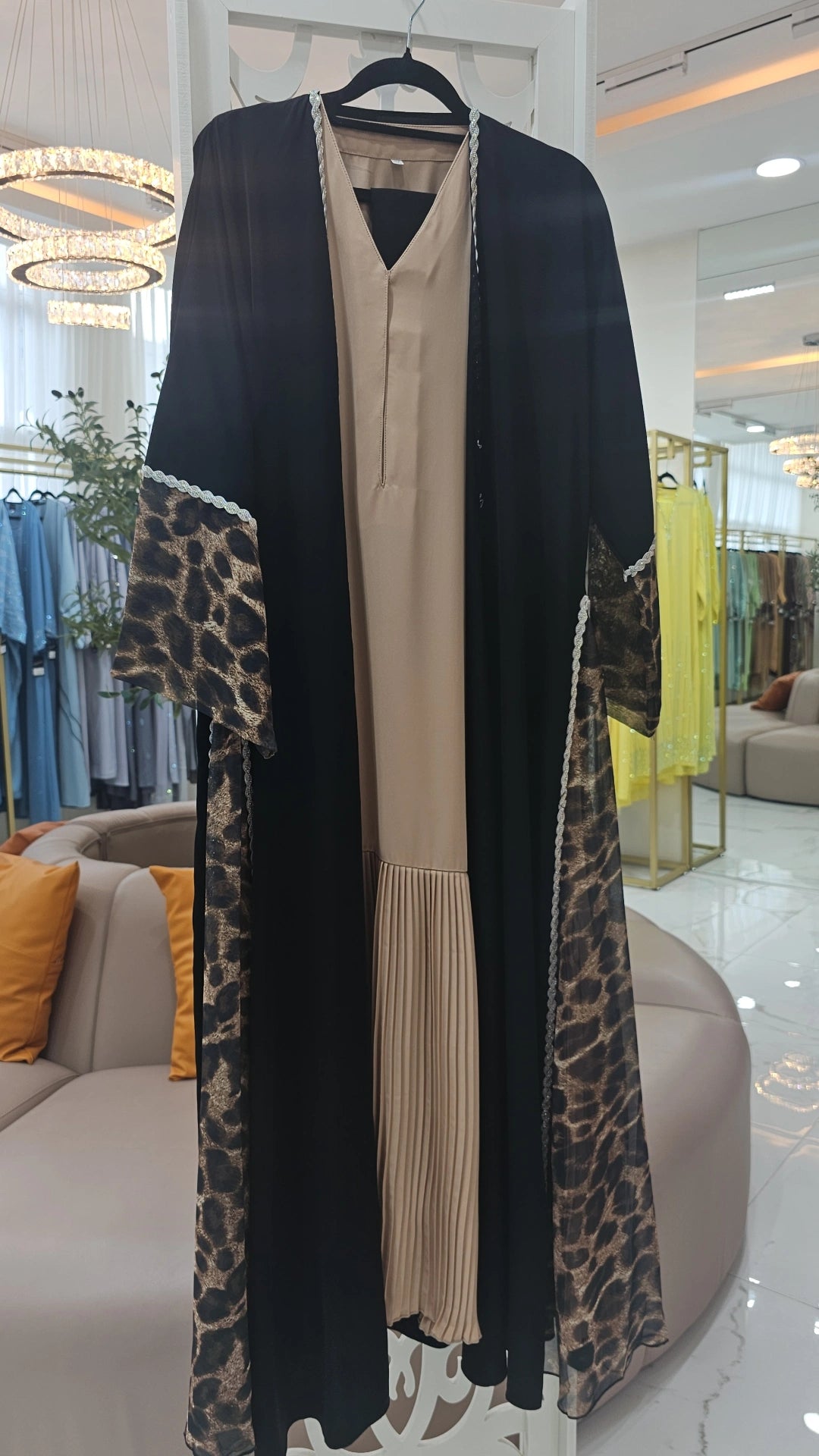 ABAYA CHEETAH