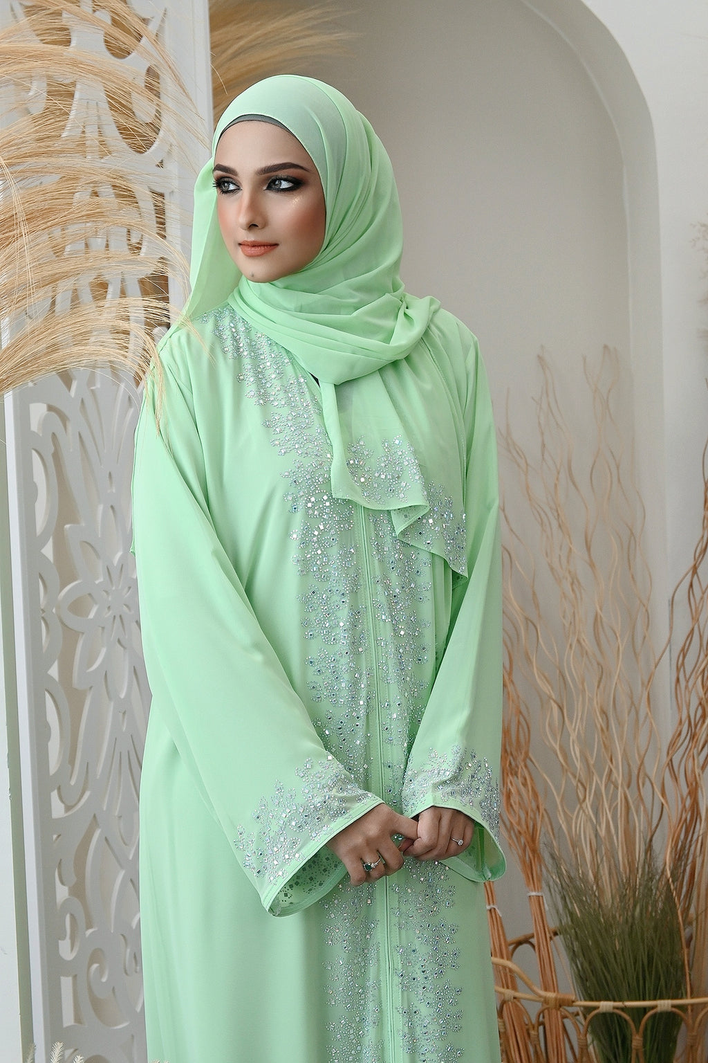 ABAYA FARISHA