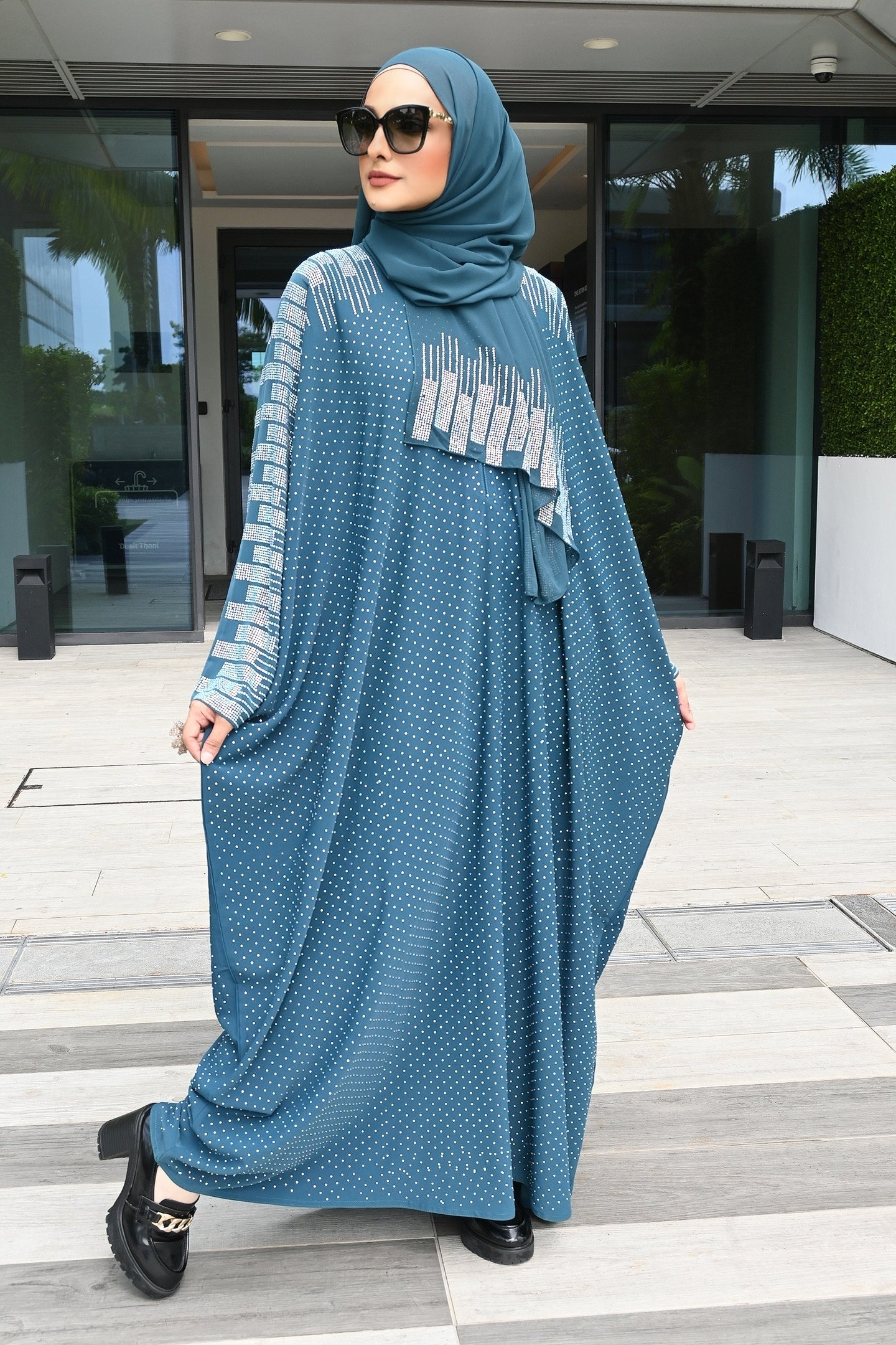 ABAYA LUNA